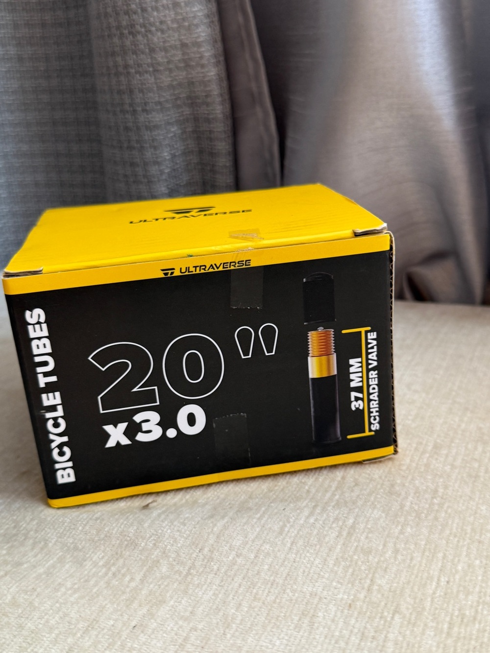 20" x 3.0 Black Bicycle Tube with 37mm Schrader Valve